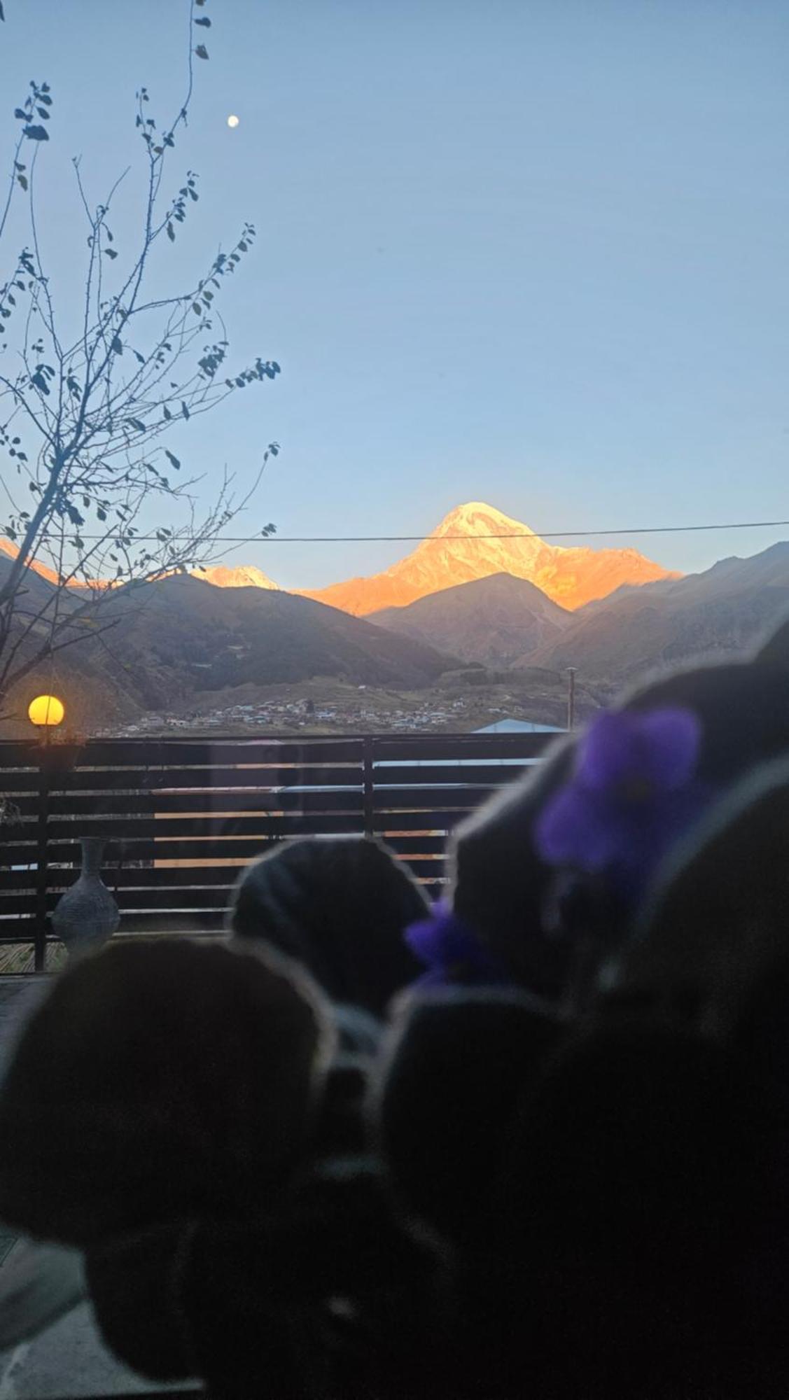 Best view Kazbegi Exterior foto