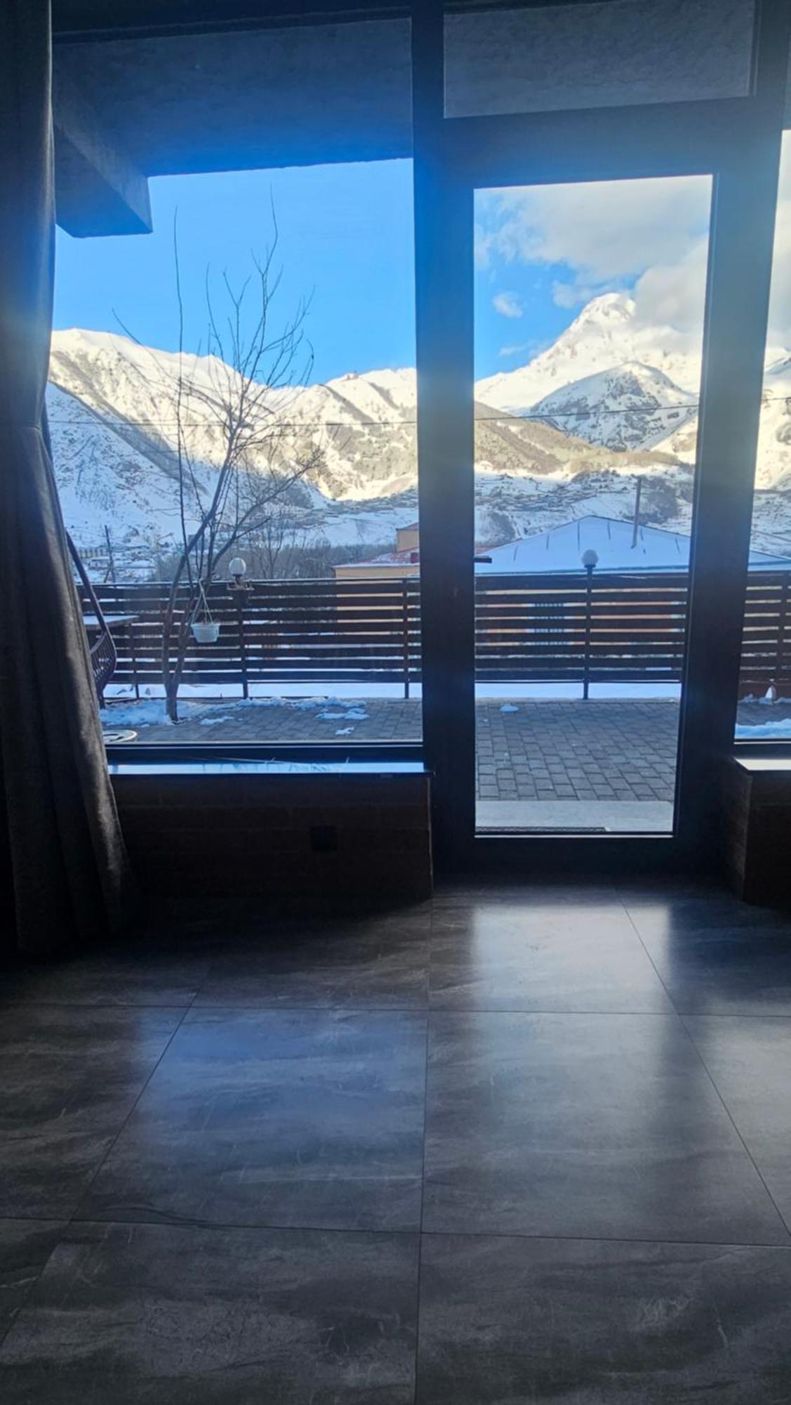 Best view Kazbegi Exterior foto